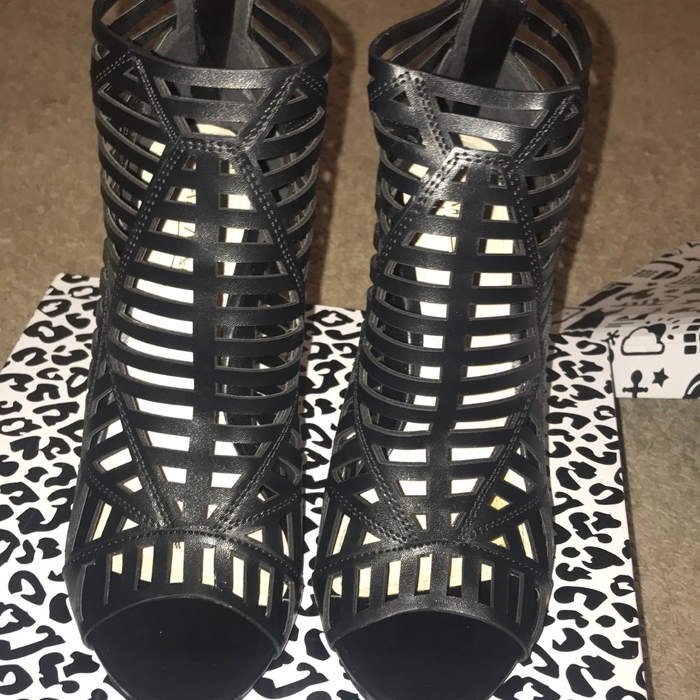 Brand new heels